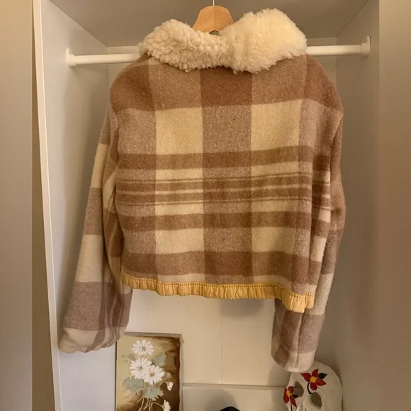 The Ludlow Shop Blanket Coat. Available for less on IG at angelsdrawers! - Picture 6 of 8